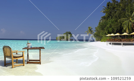 Luxury Vacation - The Maldives Luxury Vacation - The Maldives 109521259