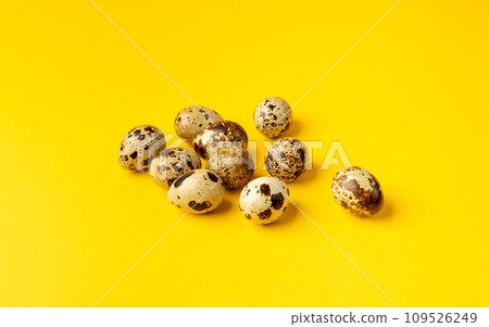 Quail Eggs, Diet Egg, Healthy Breakfast, Natural Organic Nutrition, Salad Ingredient Spotted Quail Egg 109526249