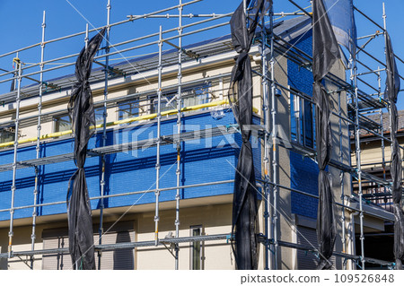 房屋外牆粉刷鷹架及固化網 房屋外牆粉刷鷹架及固化網 109526848