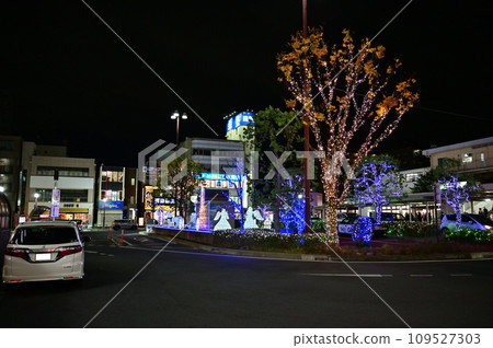 Higashi Omiya Station Tohoku Main Line Christmas Illumination Winter Saitama Prefecture Saitama City 109527303