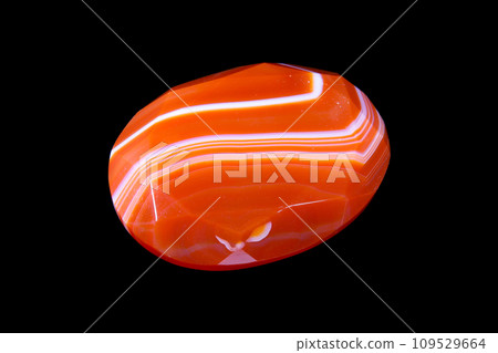 Agate Patterns drawn by nature 109529664