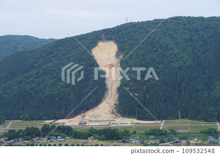 Landslide, Hirose-cho, Hakusan City, Ishikawa Prefecture, May 2023 Landslide, Hirose-cho, Hakusan City, Ishikawa Prefecture, May 2023 109532548