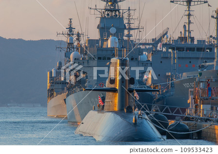 Evening view with a submarine in Kure Evening view with a submarine in Kure 109533423