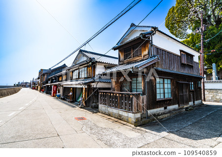 【重要傳統建築群保存地區】廣島縣吳市豐町禦手洗海岸街和大東寺 【重要傳統建築群保存地區】廣島縣吳市豐町禦手洗海岸街和大東寺 109540859