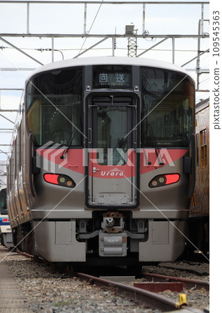 227 Series Urara in custody at Shimonoseki General Rolling Stock Yard Okayama Train Branch 227 Series Urara in custody at Shimonoseki General Rolling Stock Yard Okayama Train Branch 109545363