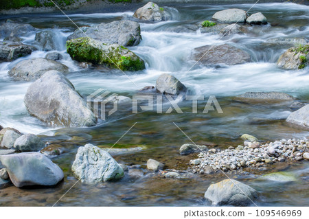 Clear stream 109546969