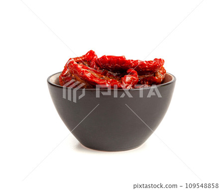 Dry Tomatoes, Sun Dried Pomodoro, Dehydrated Tomato In Olive Oil, Cured Sundried Vegetable Slices 109548858