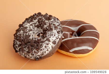 Chocolate Doughnuts Isolated, Brown Donuts Chocolate Doughnuts Isolated, Brown Donuts 109549028