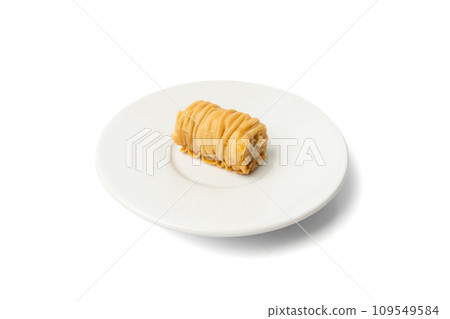 Rolled Baklava Isolated, Ramadan Dessert Roll on Restaurant Plate, Eastern Sweet Pastries 109549584