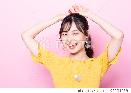 Beauty of young women Beauty of young women 109551989