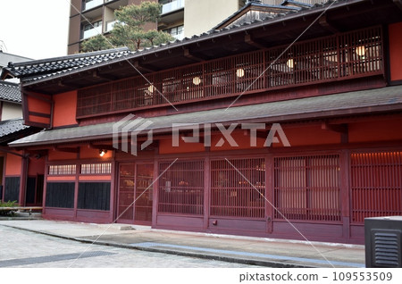 Yamashiro Onsen has three slightly different spring qualities even though they are located in the same place. Yamashiro Onsen has three slightly different spring qualities even though they are located in the same place. 109553509