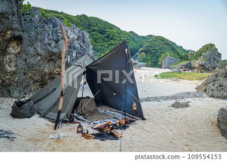 洛基露營 露營 冒險 帳篷設置 獨自露營 酷炫 洛基露營 露營 冒險 帳篷設置 獨自露營 酷炫 109554153