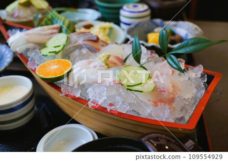 福納生魚片素材背景 109554929