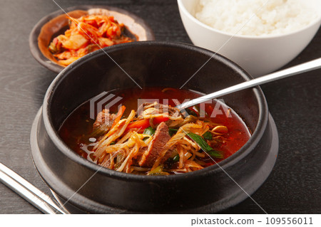 Yukkejang soup 109556011