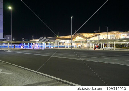 Makuhari Toyosuna Station Plaza Makuhari Toyosuna Station Plaza 109556920