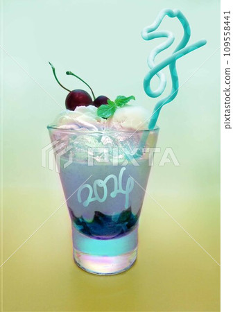 Vector illustration of cream soda with a straw in the shape of a seahorse. Anyone can easily use this for New Year's cards. Vector illustration of cream soda with a straw in the shape of a seahorse. Anyone can easily use this for New Year's cards. 109558441