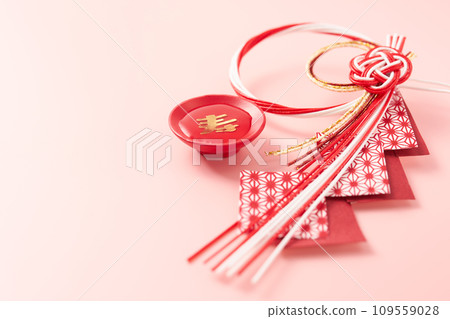 新年的形象 109559028