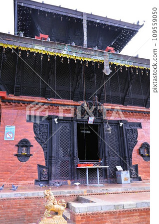 Hindu temple on Chandragiri Hill (Bhaleshwara Mahadev Temple) Hindu temple on Chandragiri Hill (Bhaleshwara Mahadev Temple) 109559050