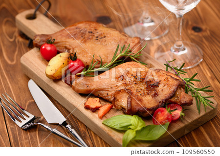 烤烤雞（雞帶骨大腿） 109560550