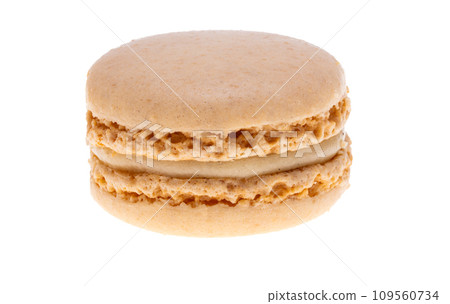 macaroons isolated 109560734