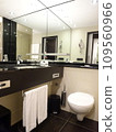 Munich Marriott Hotel Powder Room 109560966