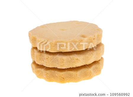 butter cookies isolated 109560992