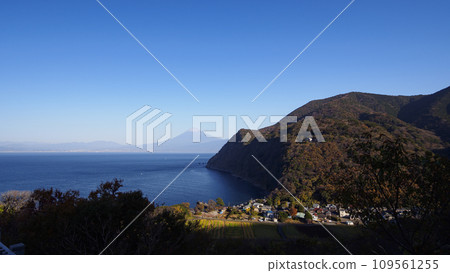 從井田看到的駿河灣、駿河港和富士山 從井田看到的駿河灣、駿河港和富士山 109561255