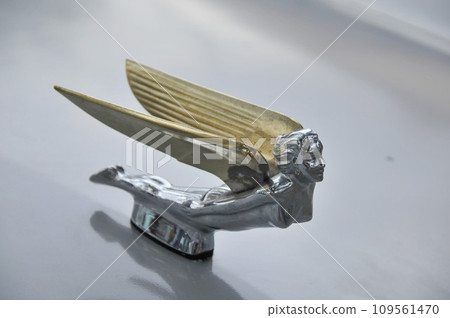 古巴,古巴聖地牙哥,經典汽車吉祥物,美國老車 古巴,古巴聖地牙哥,經典汽車吉祥物,美國老車 109561470