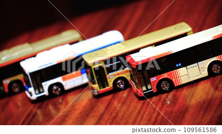 巴士迷你車 109561586