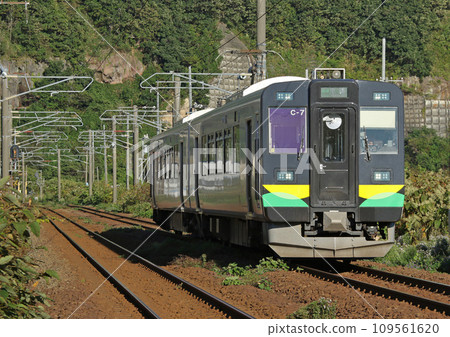 Muroran Main Line Muroran Line Local train Local train Local 109561620