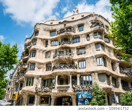 La Pedrera La Pedrera 109561752