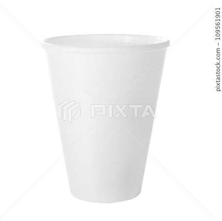 plastic cup 109561901