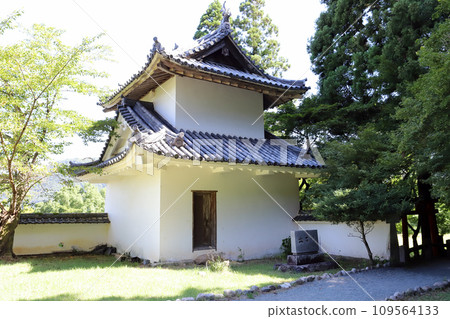 Izushi Castle Ruins East Corner Tower (Toyooka City, Hyogo Prefecture) 109564133
