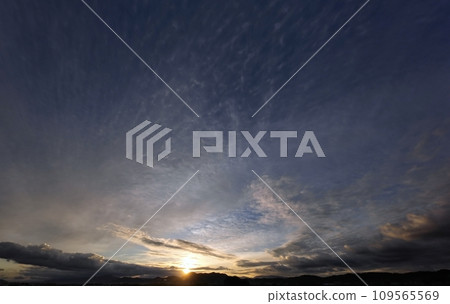 Dawn sky with various clouds at dawn, winter, super wide angle, sky-based, 231201am Dawn sky with various clouds at dawn, winter, super wide angle, sky-based, 231201am 109565569