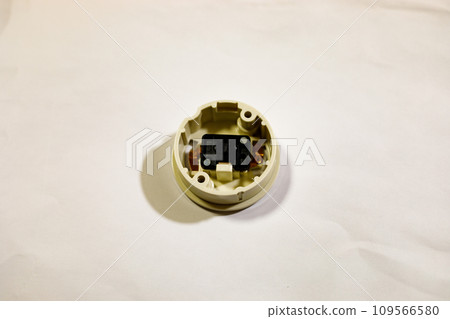 Round hanging ceiling 109566580