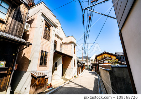 [重要傳統建築群保存地區] 廣島縣吳市前傳座1號豐町禦手洗 109568726