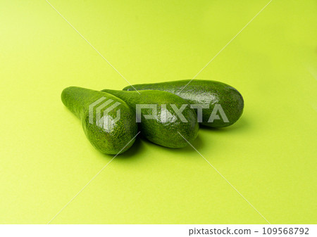 Avocado Isolated, Whole Avokado, Green Avocados Slice, Fresh Alligator Pear, Long Avocado Fruit Avocado Isolated, Whole Avokado, Green Avocados Slice, Fresh Alligator Pear, Long Avocado Fruit 109568792