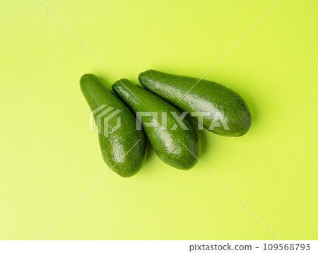 Avocado Isolated, Whole Avokado, Green Avocados Slice, Fresh Alligator Pear, Long Avocado Fruit Avocado Isolated, Whole Avokado, Green Avocados Slice, Fresh Alligator Pear, Long Avocado Fruit 109568793