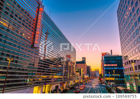 Yokohama cityscape in Japan December. Escape from Corona...Sunset in front of Yokohama Station, Yokohama Takashimaya, etc....Light of hope for tomorrow = 10th Yokohama cityscape in Japan December. Escape from Corona...Sunset in front of Yokohama Station, Yokohama Takashimaya, etc....Light of hope for tomorrow = 10th 109569755