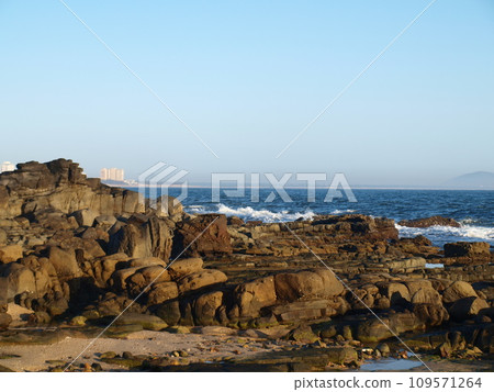 The rocky beach of Mooloolaba, Queensland, Sunshine Coast, Australia in the morning. The rocky beach of Mooloolaba, Queensland, Sunshine Coast, Australia in the morning. 109571264
