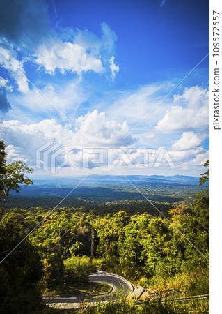 Majestic Mountain Solitude Serene Woodland Cliffscapes Majestic Mountain Solitude Serene Woodland Cliffscapes 109572557
