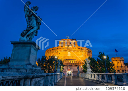 The Mausoleum of Hadrian, also known as Castel Sant'Angelo at night 109574618