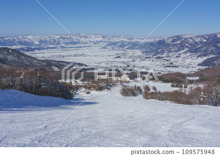 Snow resort romance god Snow resort romance god 109575948