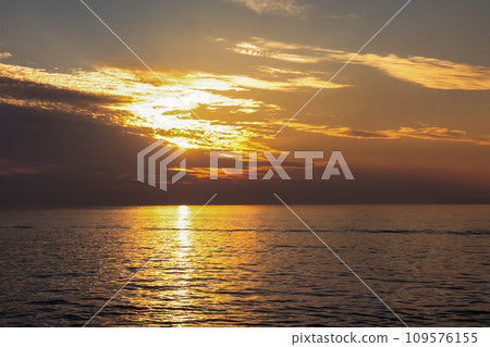 Sunset on Enoshima 109576155