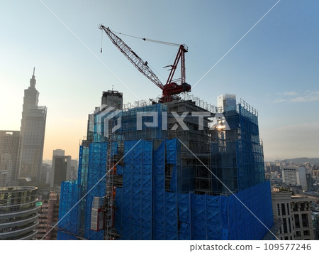 Scaffolding 109577246