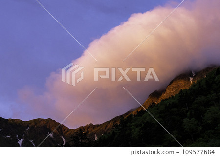 Mt. Kitadake hidden in clouds 109577684