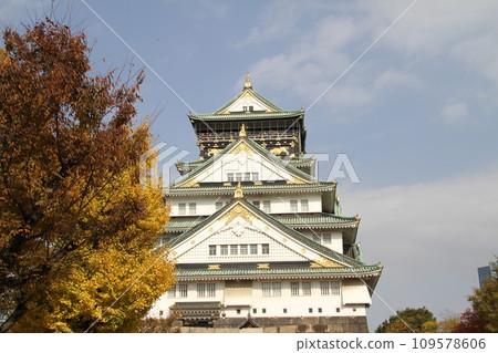 大阪城公園的深秋景色 109578606