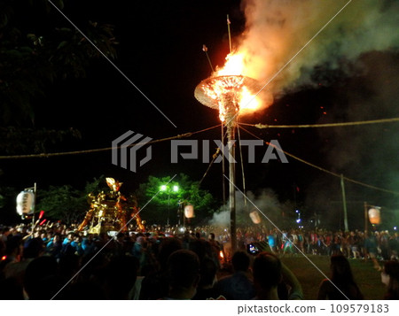 輪島大祭 大火把與神轎 輪島大祭 大火把與神轎 109579183
