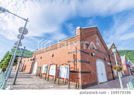 Kanamori Red Brick Warehouse, a popular tourist attraction in Hakodate City, Hokkaido Kanamori Red Brick Warehouse, a popular tourist attraction in Hakodate City, Hokkaido 109579386