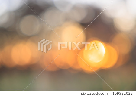 平靜的球散景抽象背景圖像素材 109581022